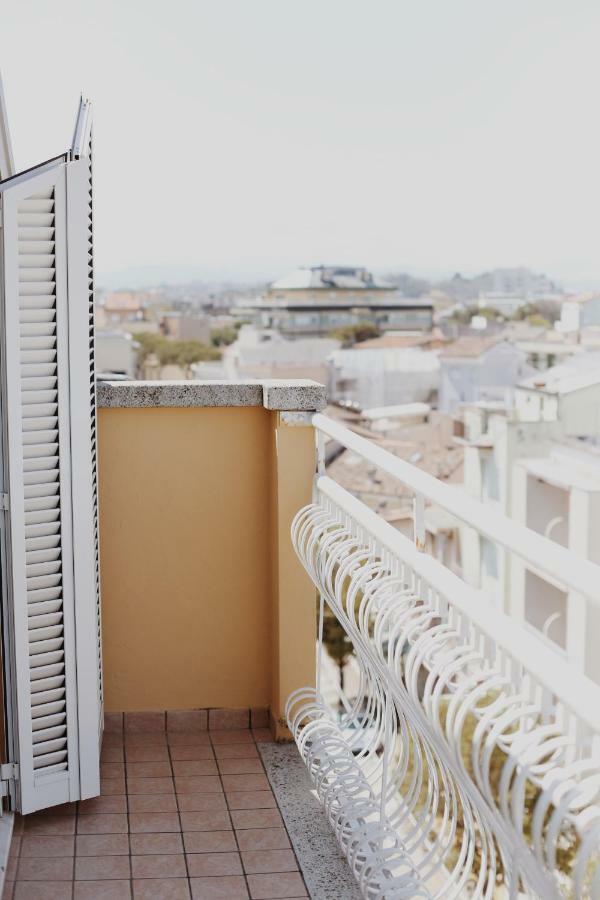 Hotel Marconi Cattolica Exterior photo